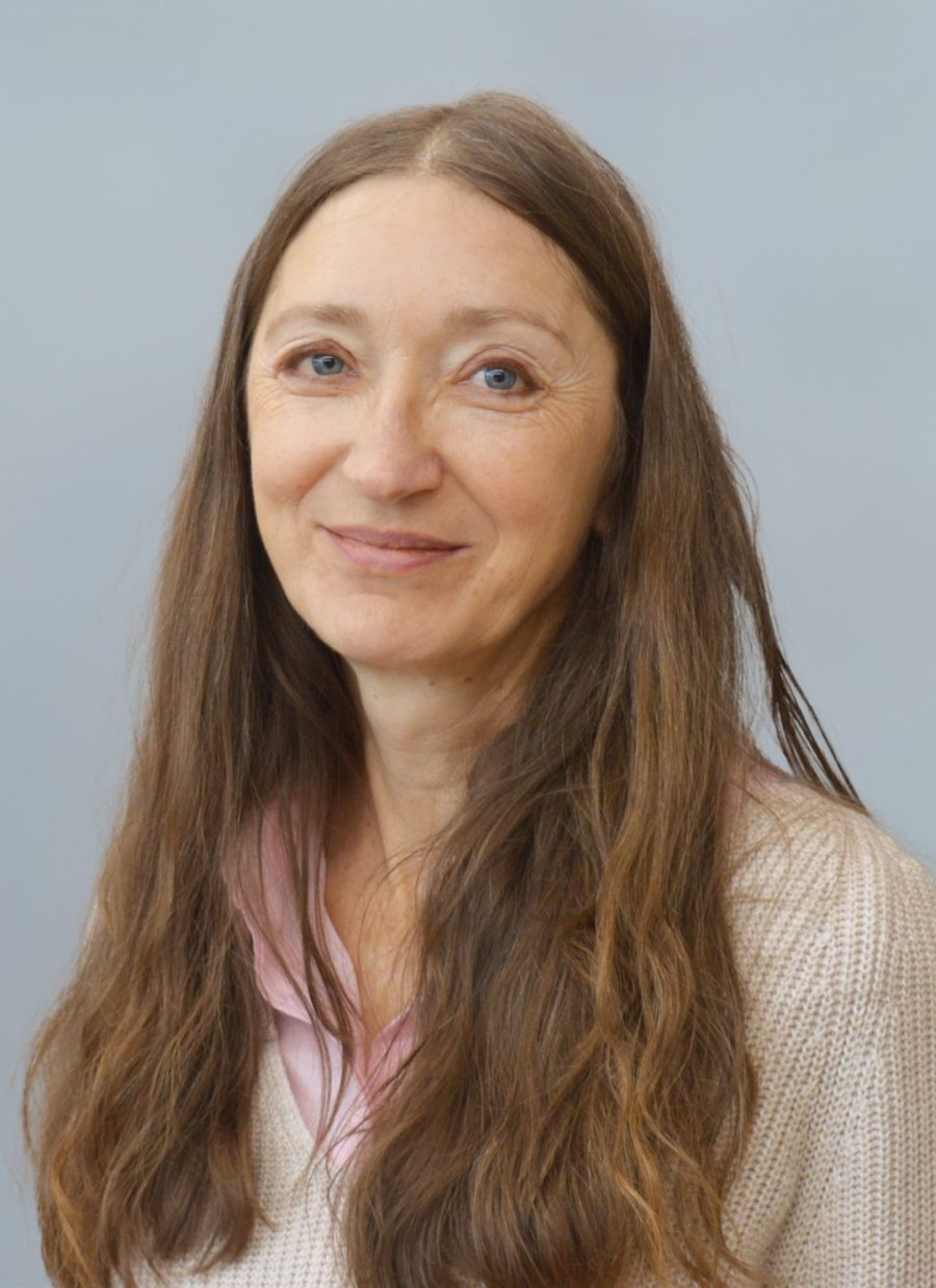 Portraitfoto Mira Kirchner