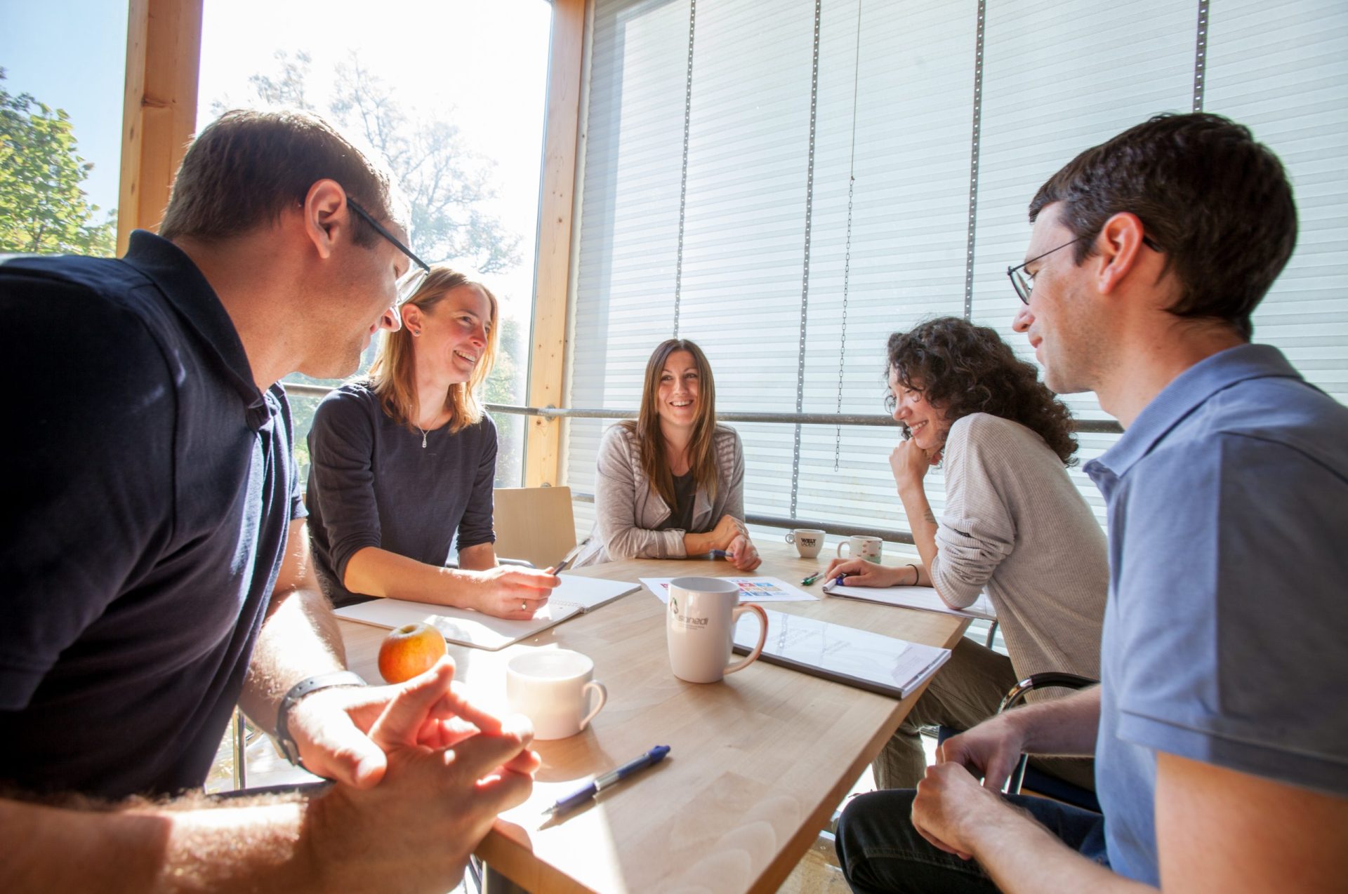 Projektteam bei einer Besprechung